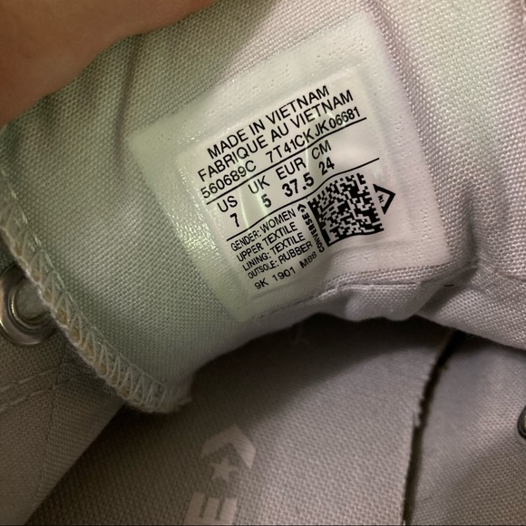 Converse Polka Dot Sneakers 7 - Picture 7 of 10